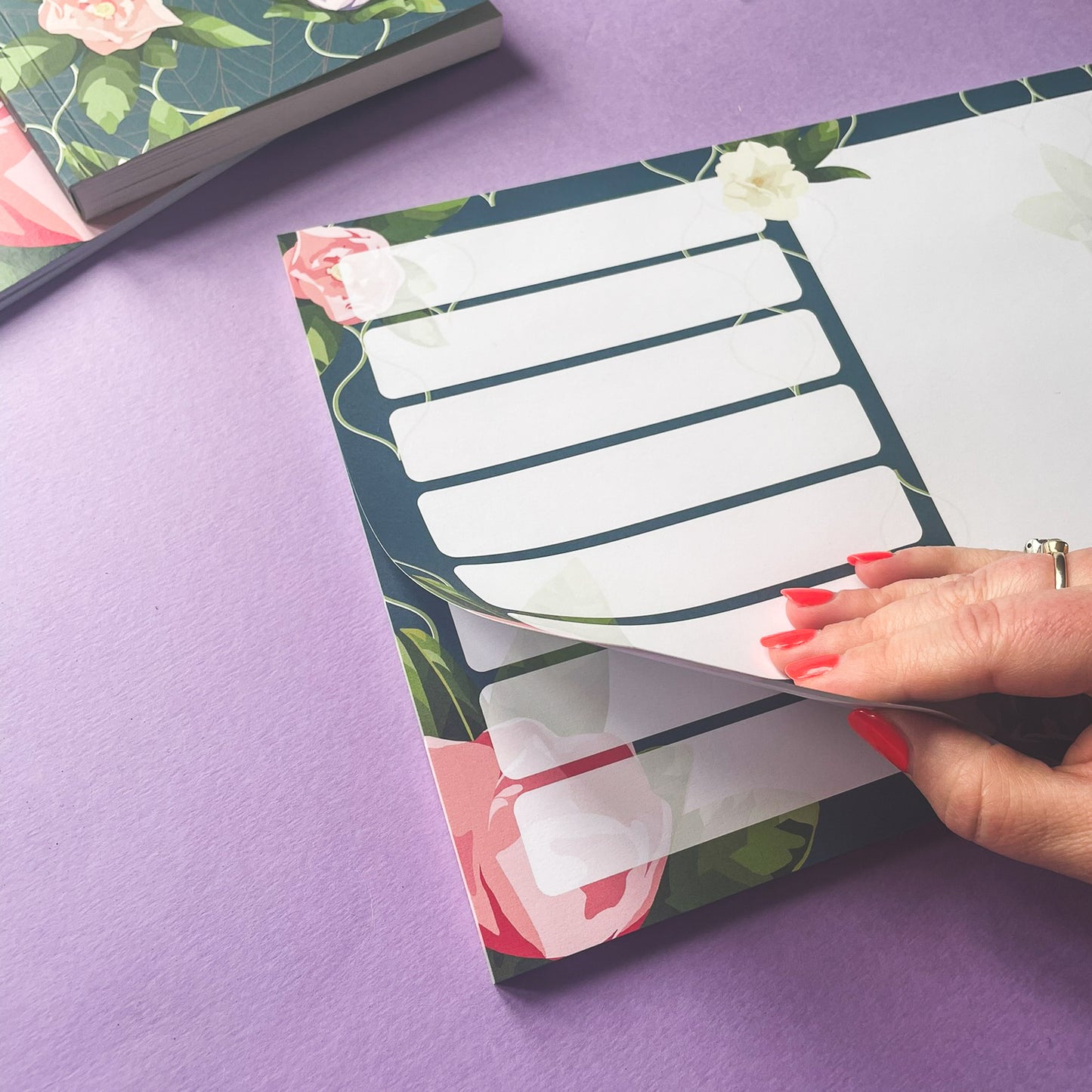 Floral Trellis A4 Weekly Meals/to-do Planner Pad