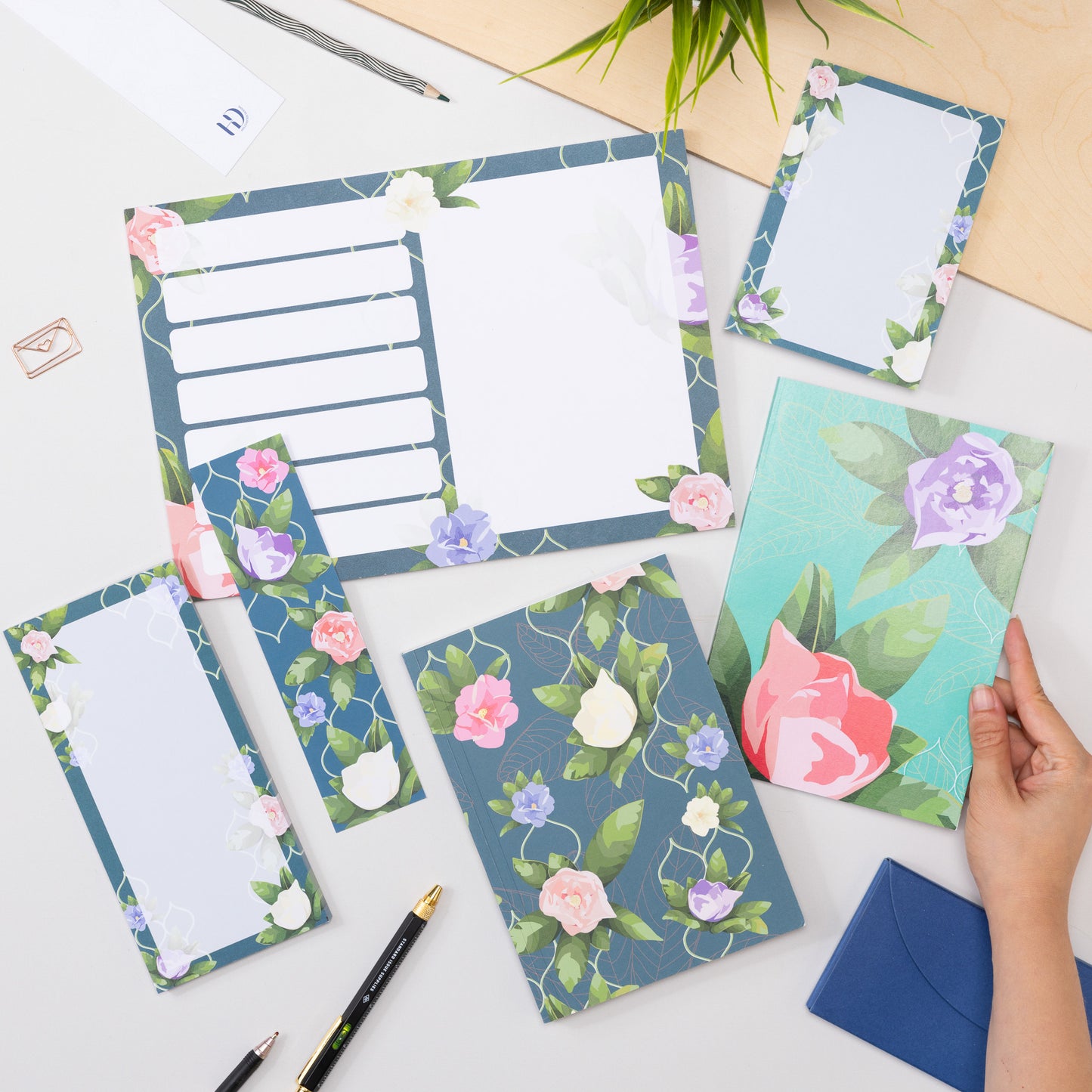 Floral Trellis A4 Weekly Meals/to-do Planner Pad
